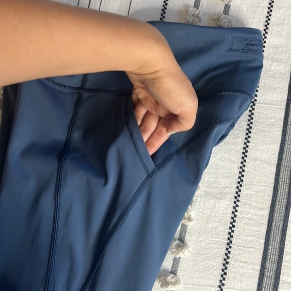 Athleta • Lightning tight leggings - Picture 6 of 12